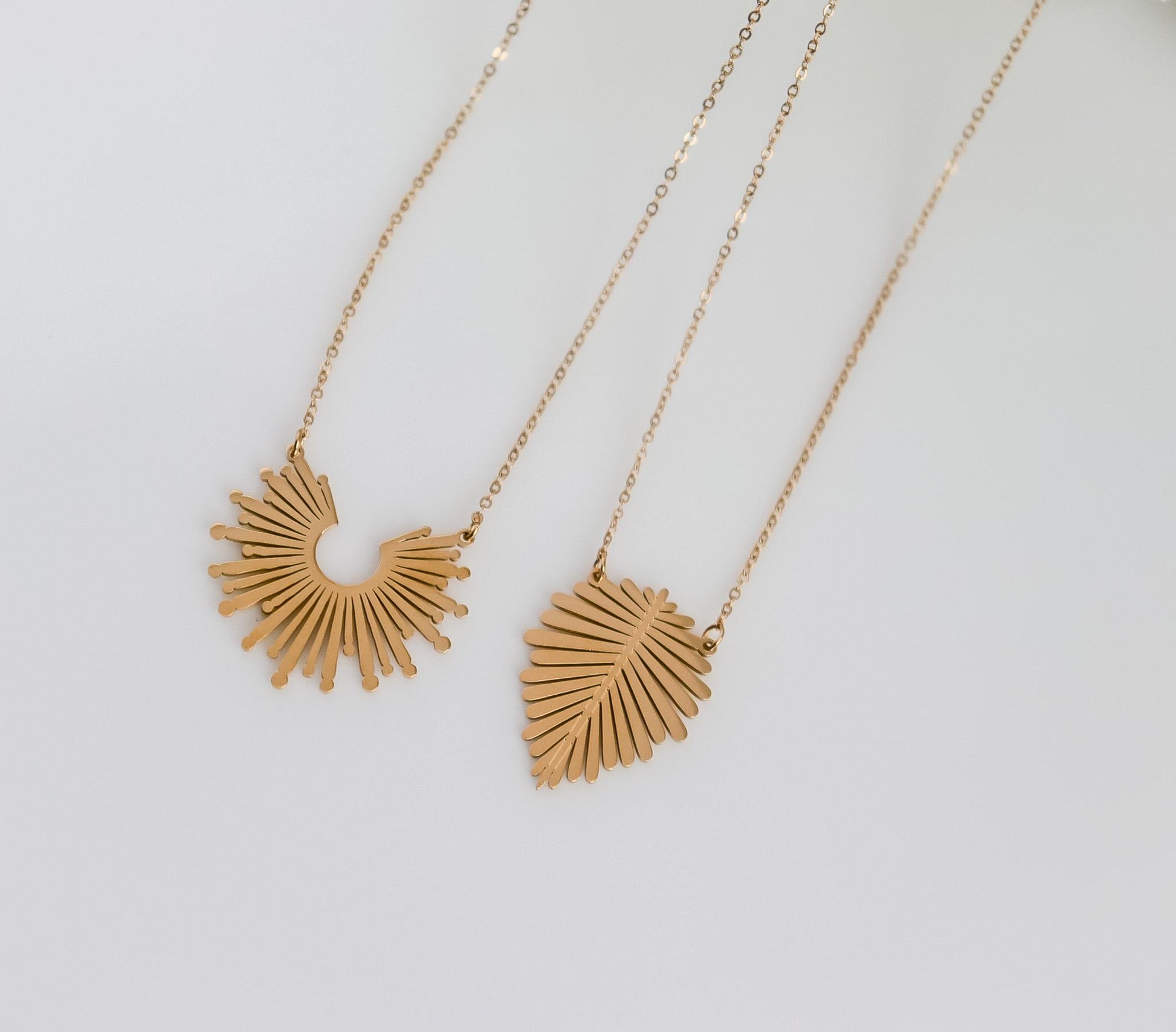 Sun Necklace | Sunburst Necklace | Leaf Necklace | Statement Sun Pendant | Minimalist Wedding Jewelry I Bridal Shower | Sunshine Necklace