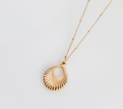 Dome Twisted Necklace | Croissant Necklace | Gold Necklace | Minimalist Wedding Jewelry | Bridal Shower Gift | Oval Shape Pendant
