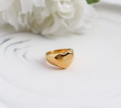 Chunky Heart Signet Ring