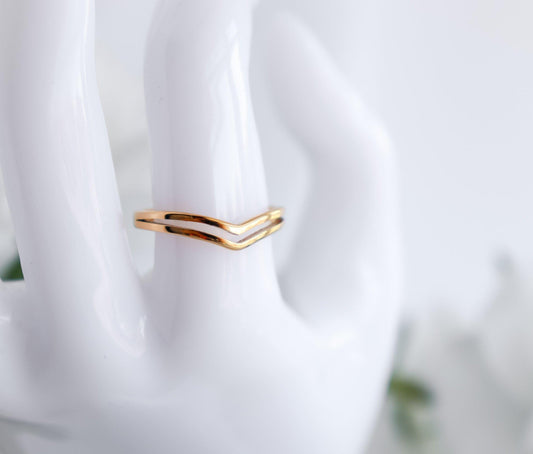 Double Wishbone Ring