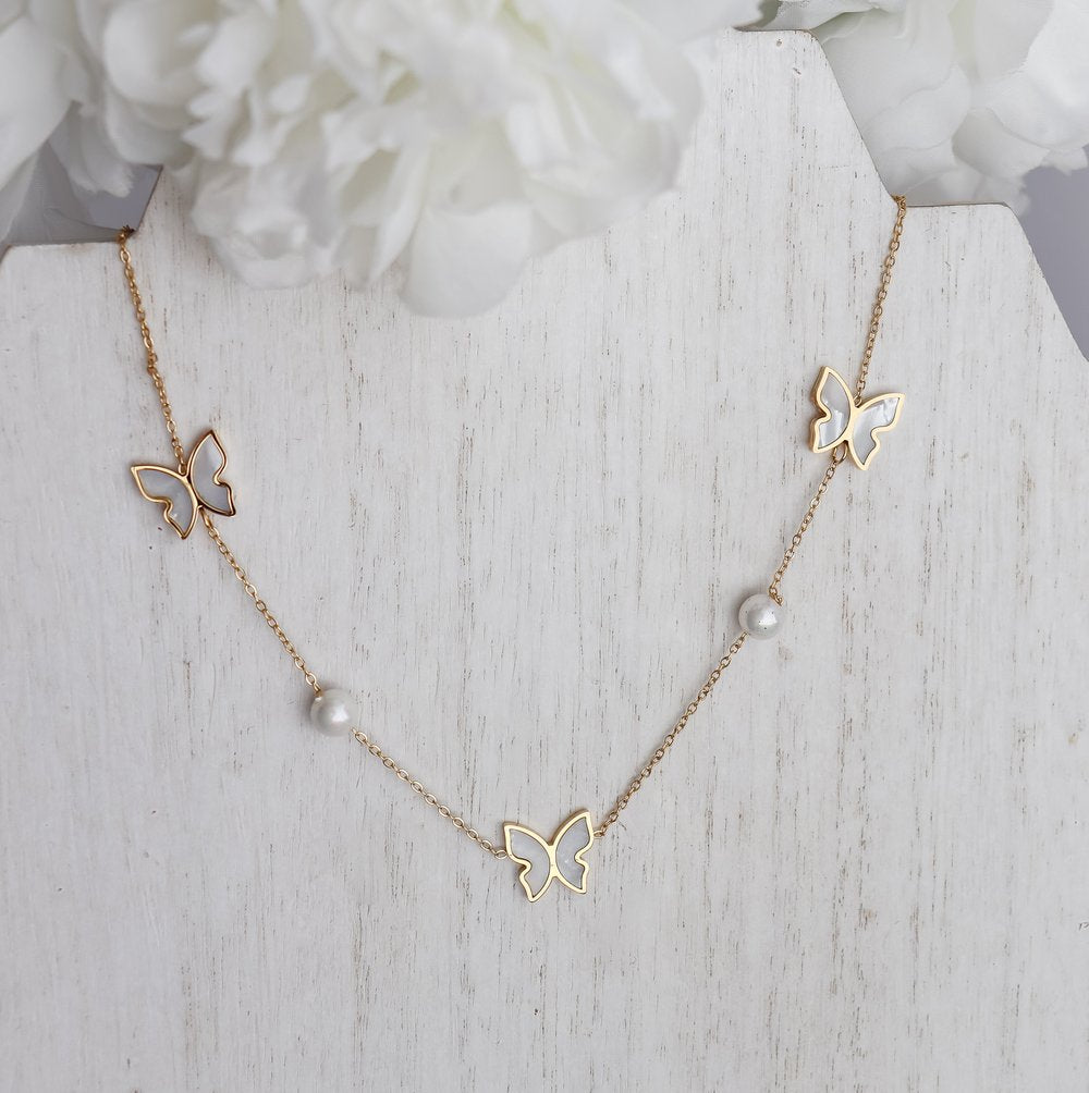 Pearl Butterflies Necklace