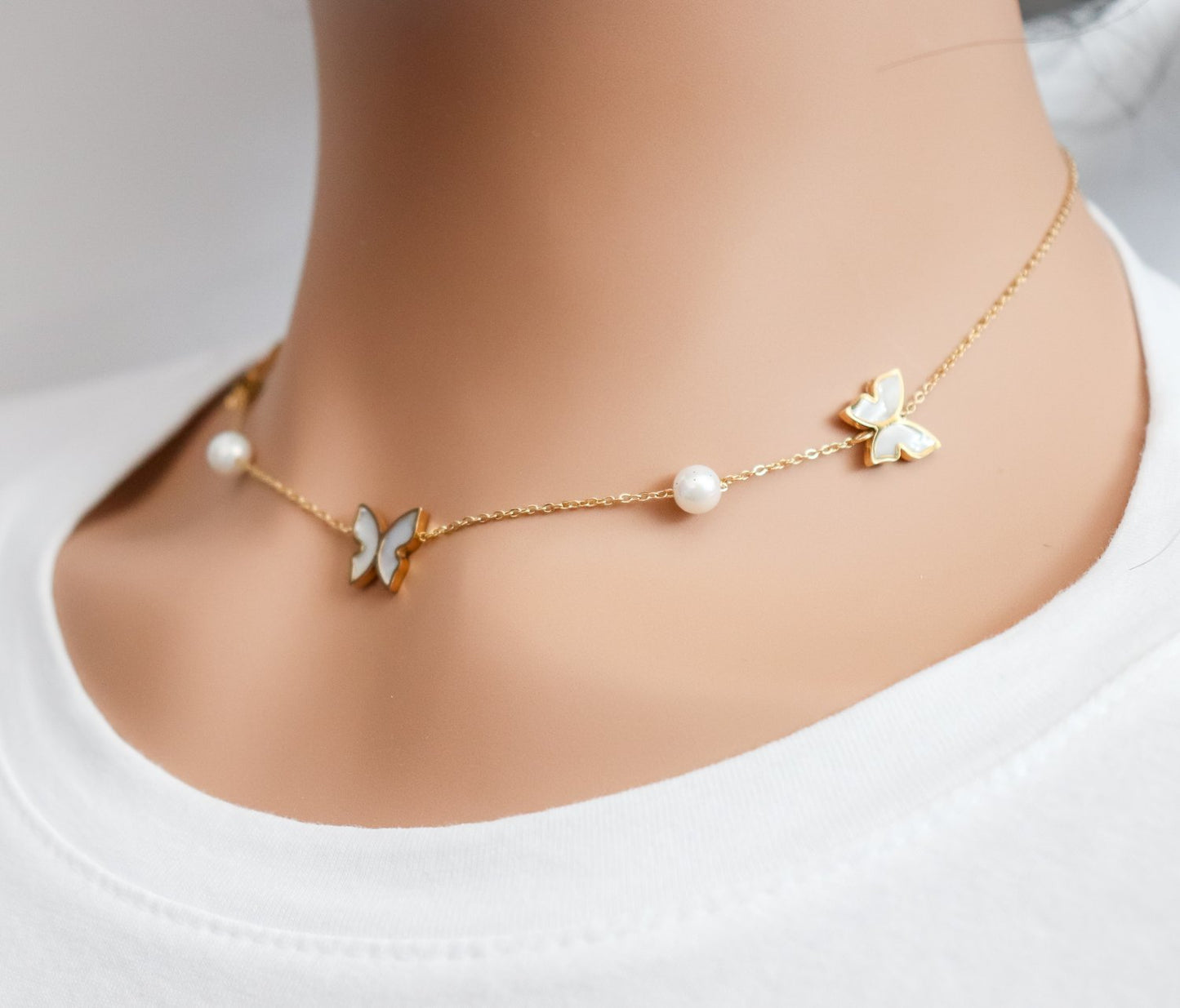 Pearl Butterflies Necklace