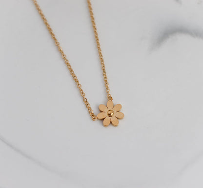 Single Flower Necklace