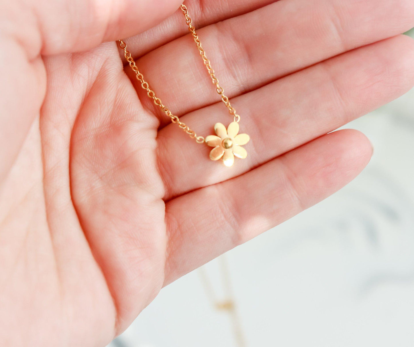 Single Flower Necklace