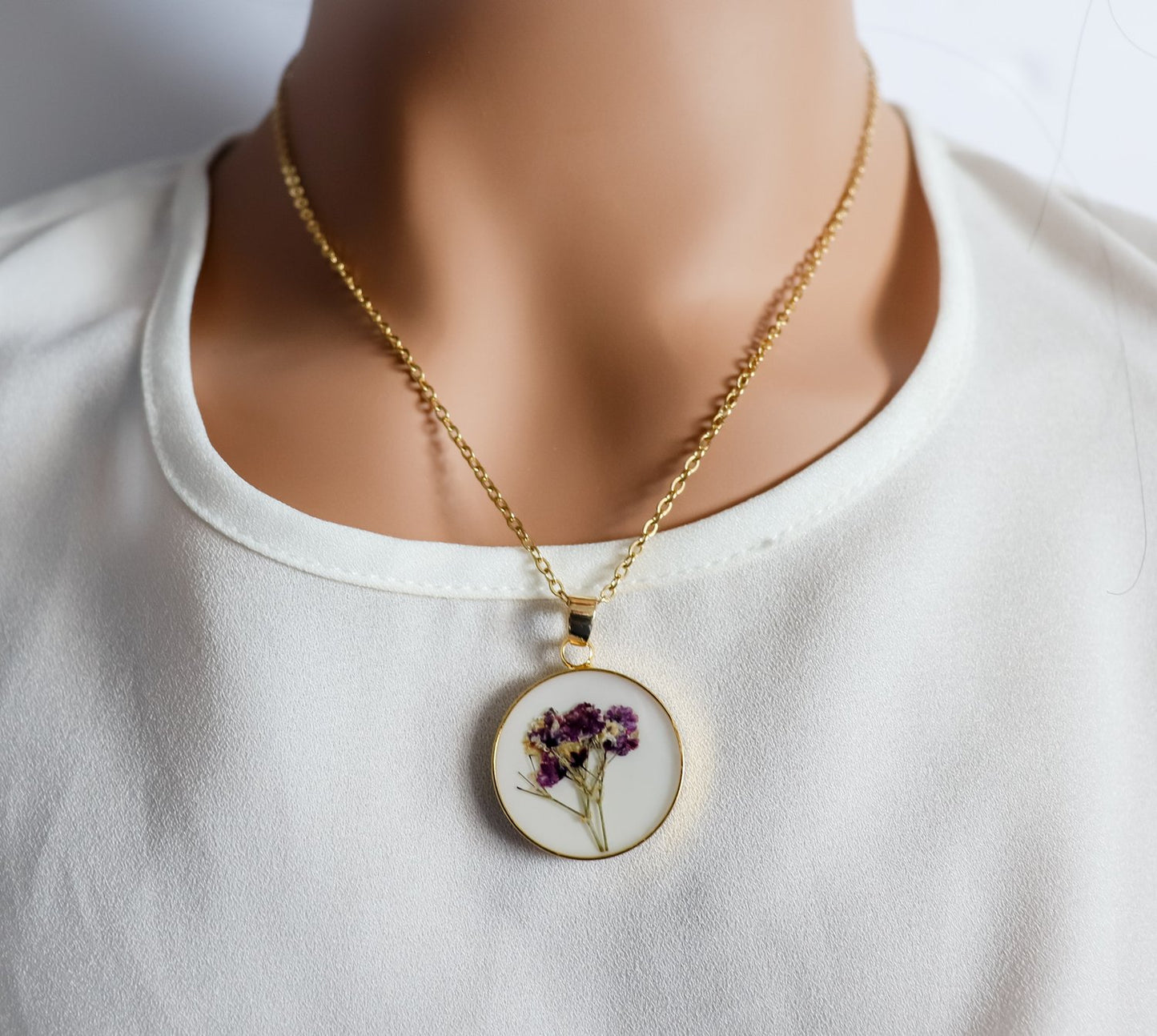 Black or White Resin Pressed Flower Necklace