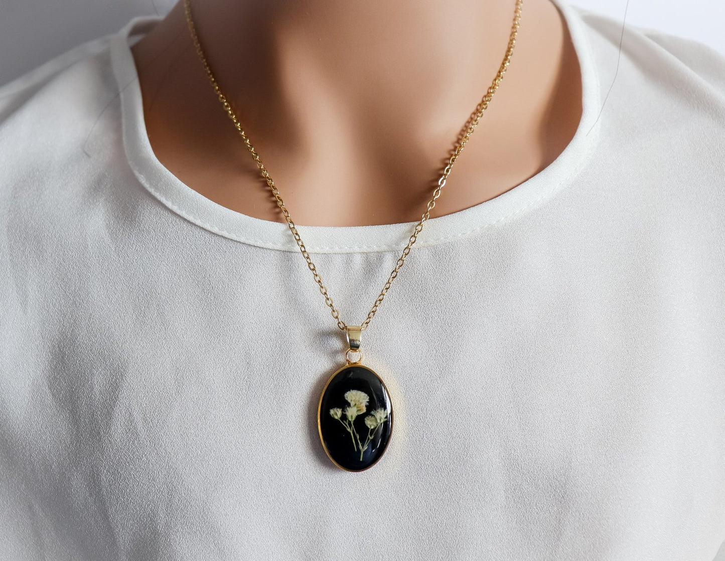 Black or White Resin Pressed Flower Necklace