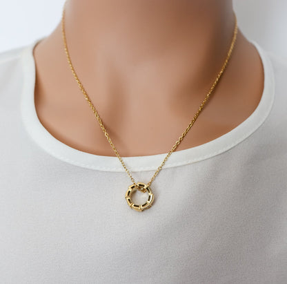 Zircon Stud Circle Pendant Necklace