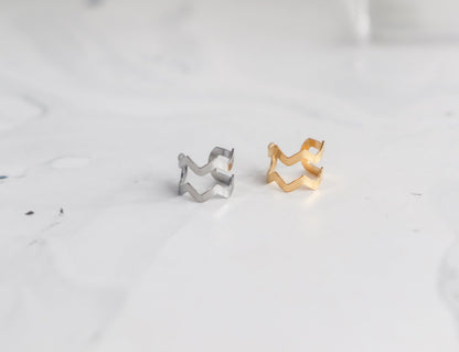 Double Wave Ear Cuff