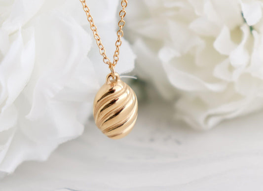 Croissant Pendant Necklace