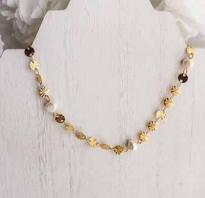 Sunburst Disc Pearl Necklace