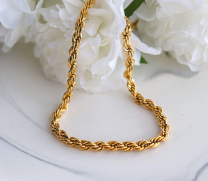 Rope Essential Chain Necklace