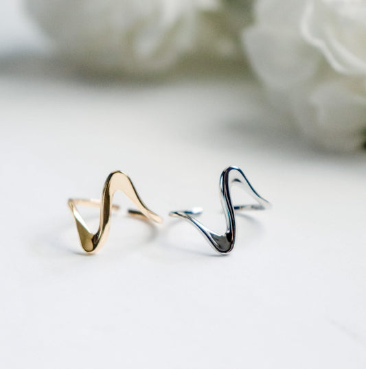 Large Wave Ring