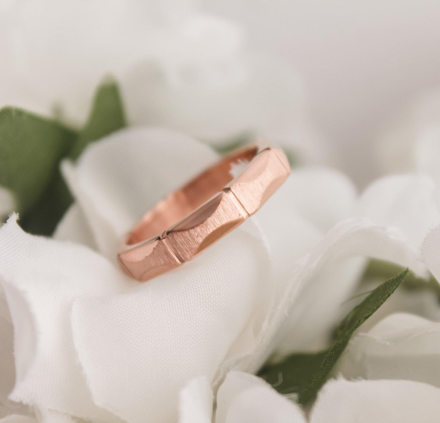 Geometric Ring Band