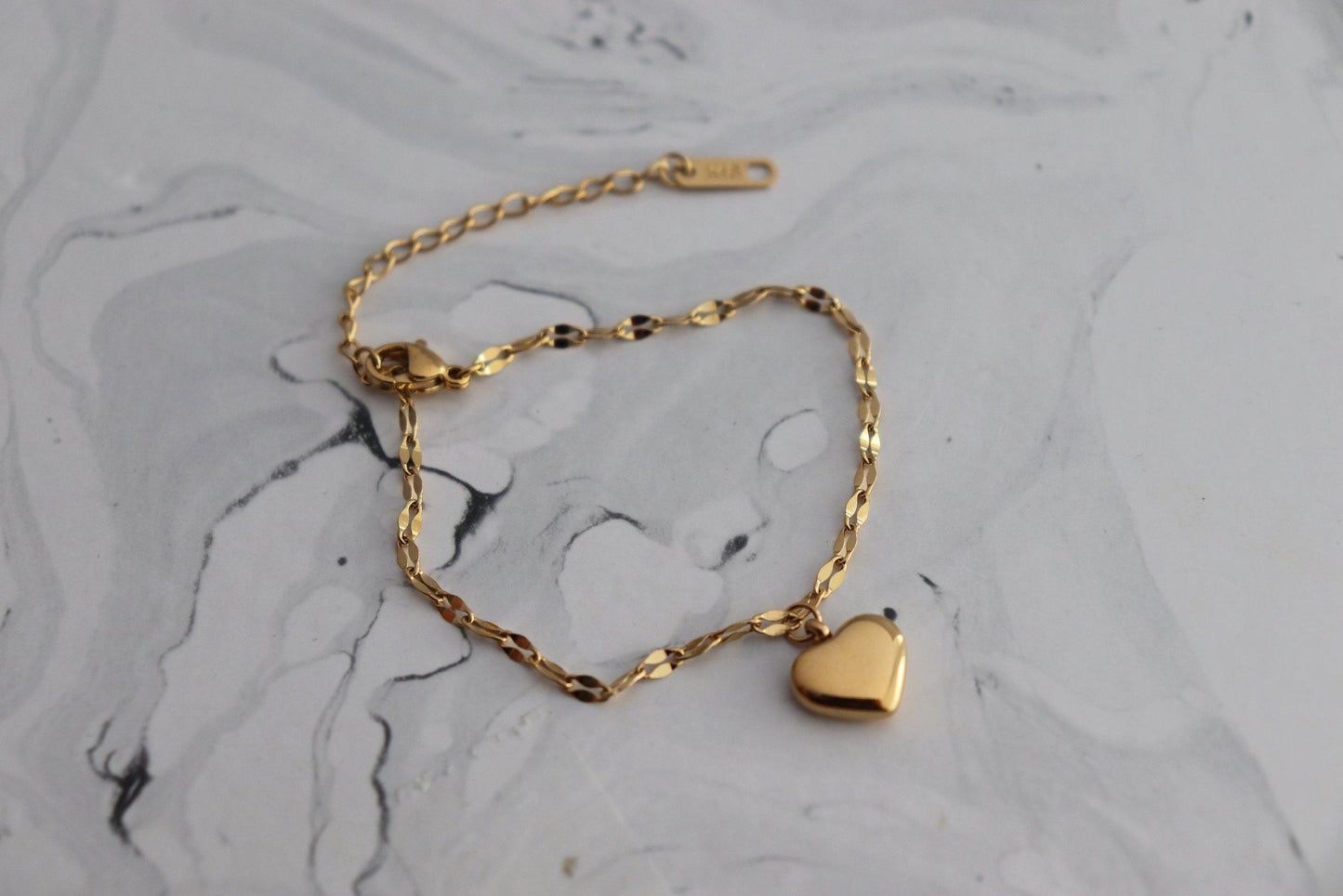 Heart Flutter Chain Bracelet