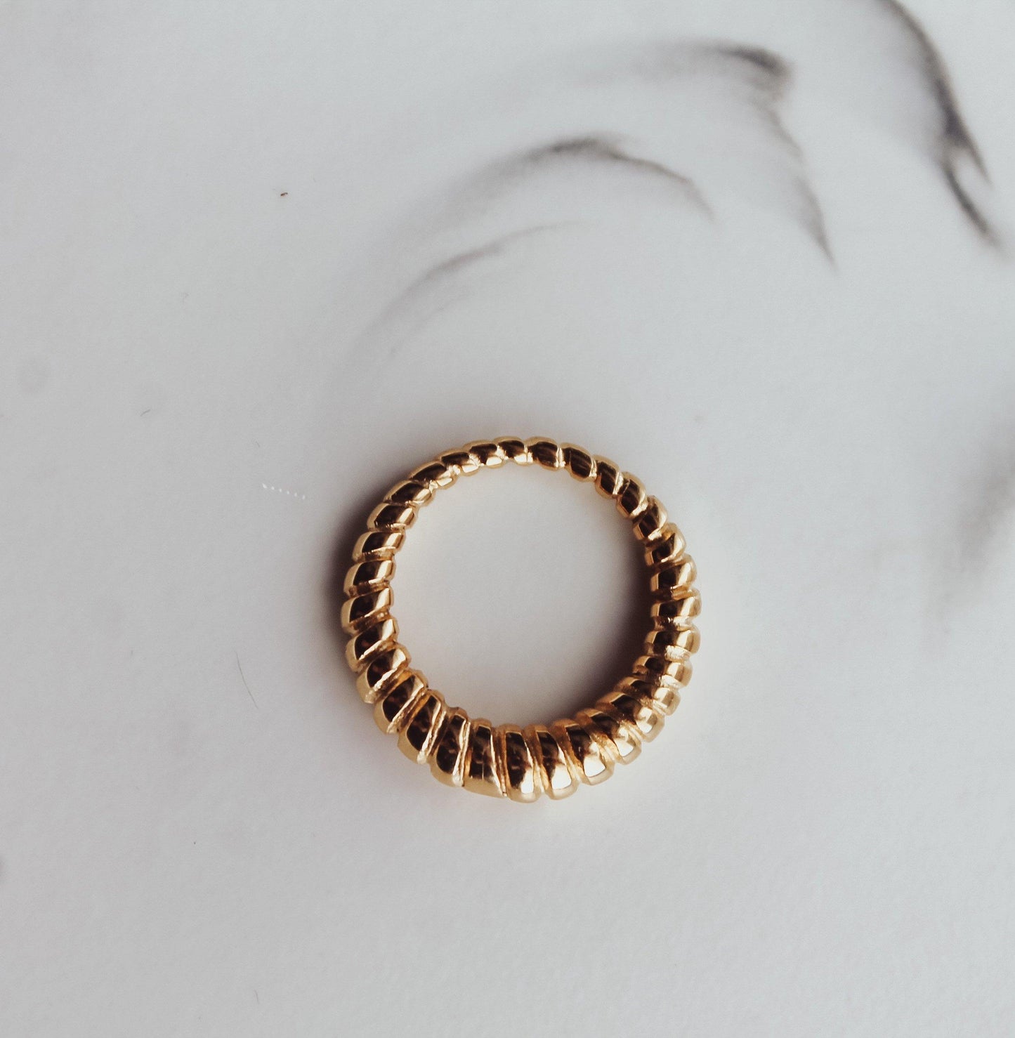 Thin Croissant Ring