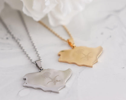 Solid Saudi Arabia Map Necklace