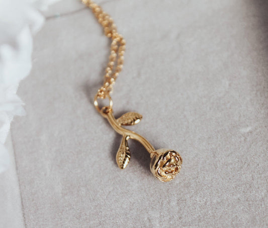 Rose Pendant Necklace