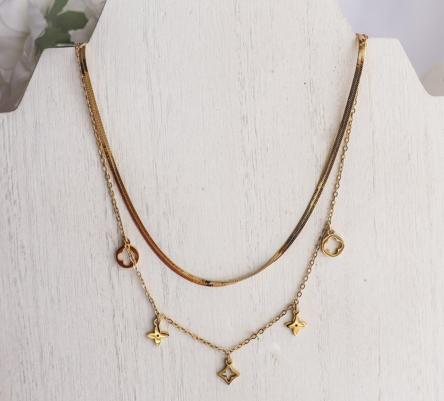 Clover Star Charm and Snake Chain Necklace