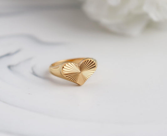 Heart Sunburst Signet Ring