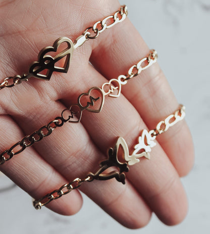 Linked Hearts Bracelet