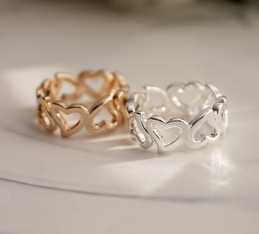 Curly Heart Ring