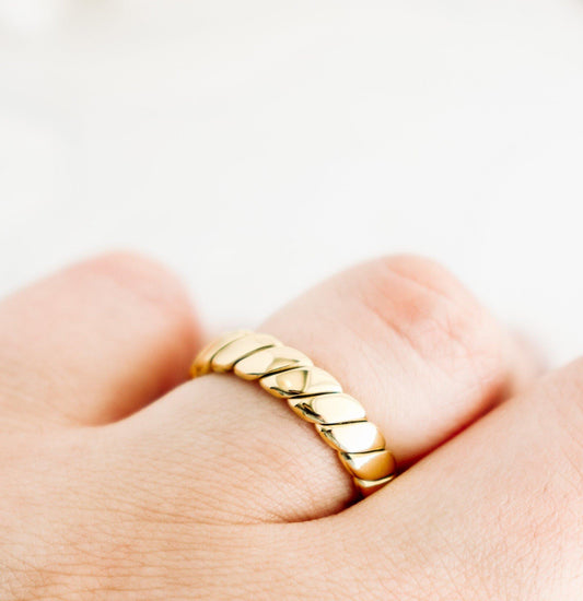 Cruller Ring