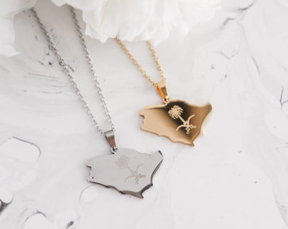 Solid Saudi Arabia Map Necklace